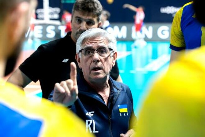 Ukraine's Men's Volleyball Team Secures Early Spot in Golden European League Finals